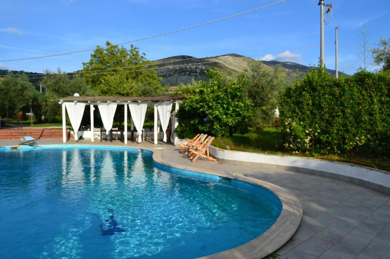 B&B Seba E Paola Sonnino Buitenkant foto